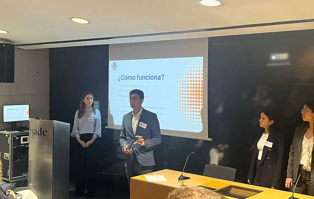 Estudiante de Derecho gana concurso internacional de LegalTech