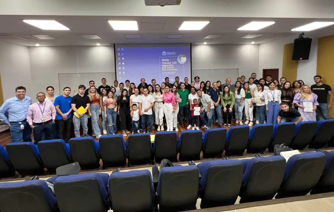Consultorio Empresarial, la asignatura que se convertirá en proyecto institucional para impactar en el desarrollo de la región Consultorio Empresarial, la asignatura que se convertirá en proyecto institucional para impactar en el desarrollo de la región