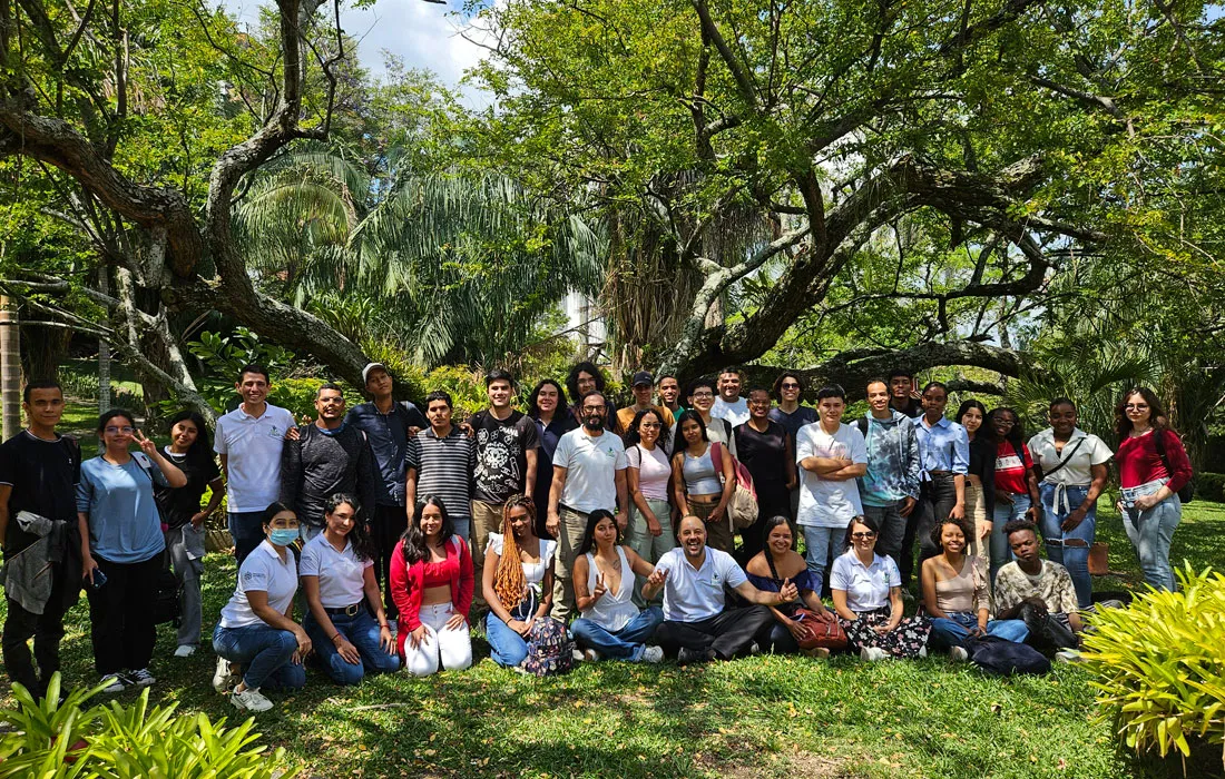 Jóvenes del Diplomado Tesos por el Ambiente Participan en Taller de Formulación de Iniciativas Juveniles Ambientales con la CVC