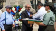 Concejo de la Orden de la Independencia condecoró a Luis Felipe Gómez, S.J. Concejo de la Orden de la Independencia condecoró a Luis Felipe Gómez, S.J.