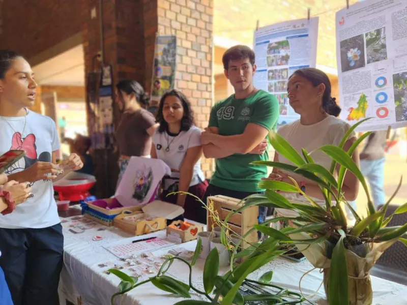 Programa de Biología recibió la Acreditación de Alta Calidad por seis años Programa de Biología recibió la Acreditación de Alta Calidad por seis años